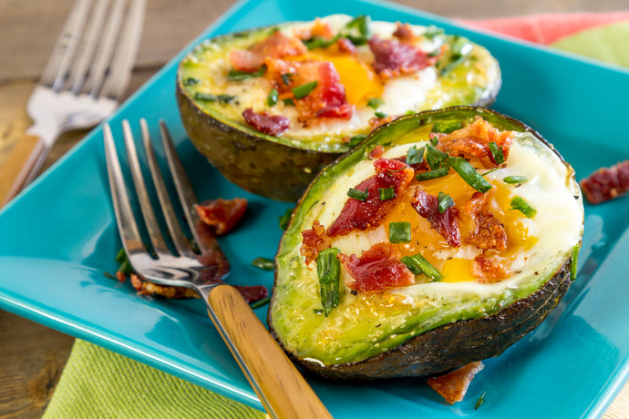 Baked Avocados with Eggs, Bacon and Chives