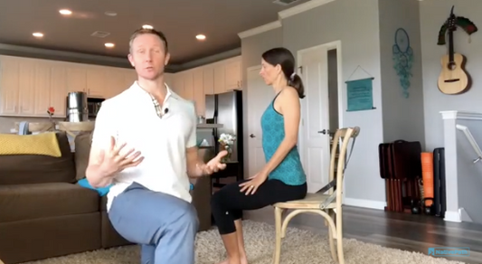 SHOULDER SHOULDER SQUEEZES DEMO