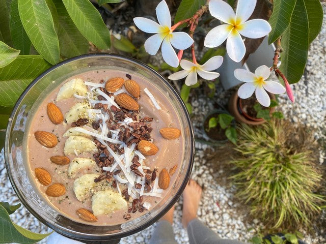 Chocolate Almond Smoothie Bowl