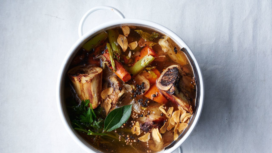 10 Powerful Health Benefits of Bone Broth (Plus, a Bonus Recipe!)